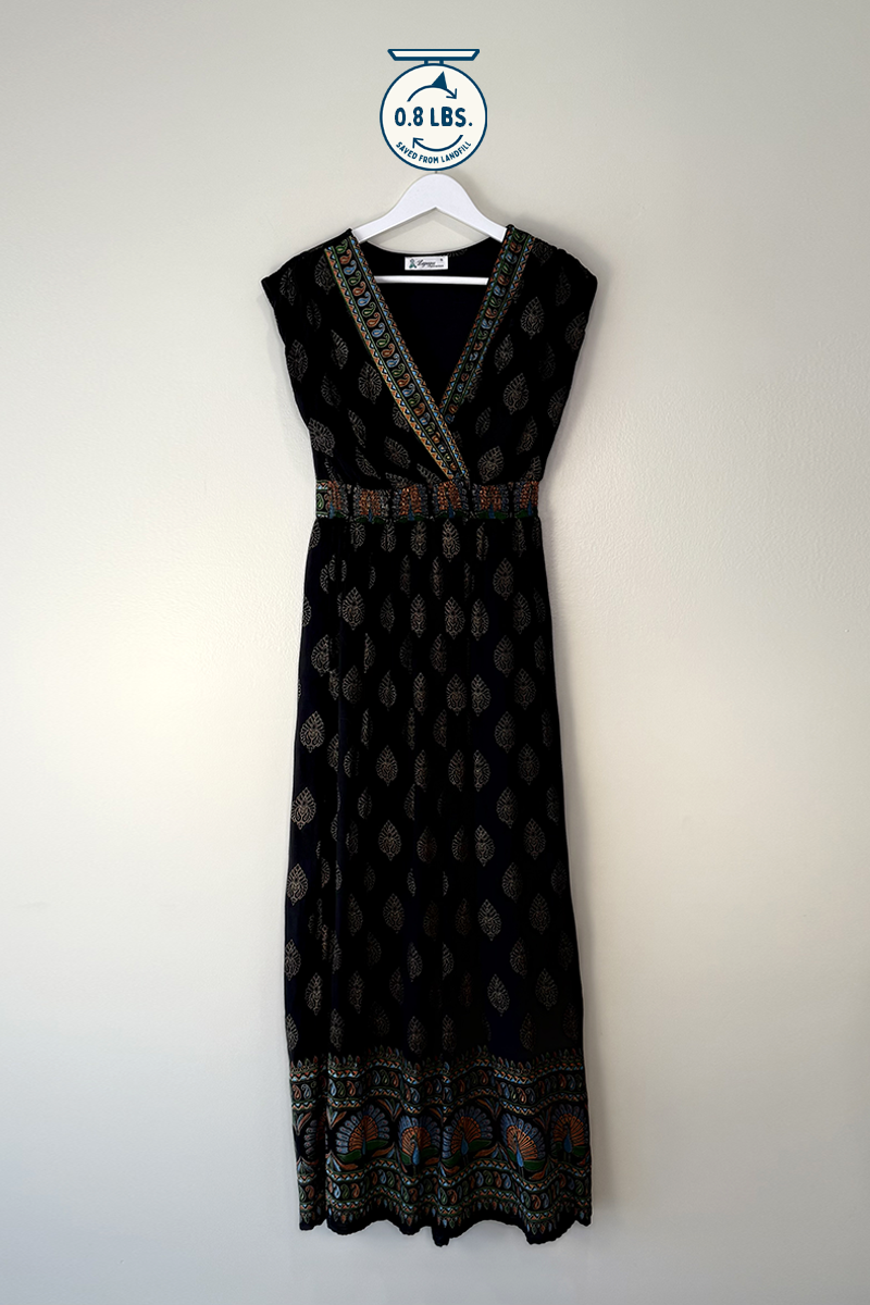 Lapogee Sleeveless Maxi Dress